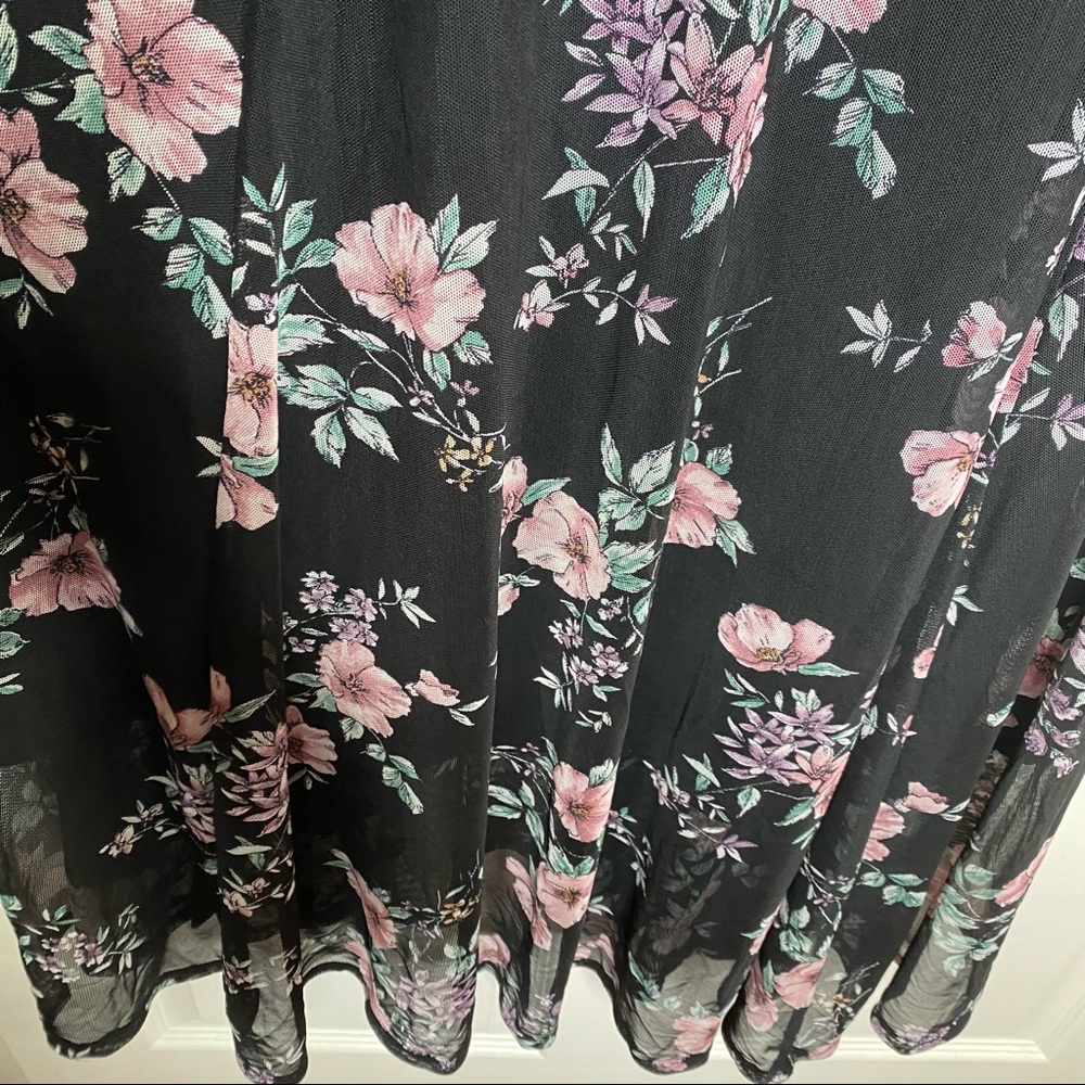 Torrid Black Floral Mesh Midi Dress Size 1X - Picture 7 of 12